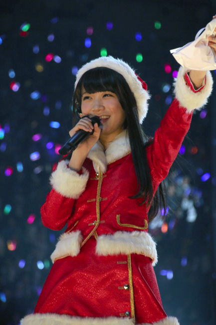 141213-14_xmaslive_akimoto.jpg